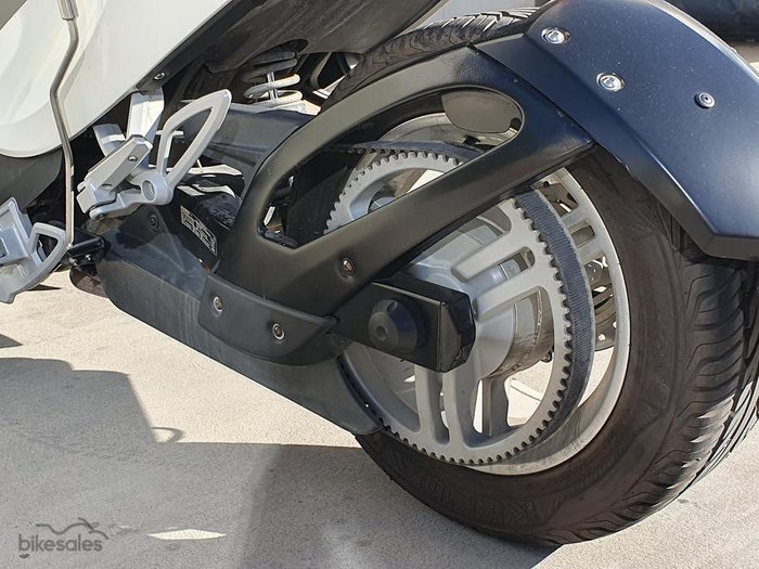 2010 Can-Am Spyder RSS SE5 Spyder RSS White