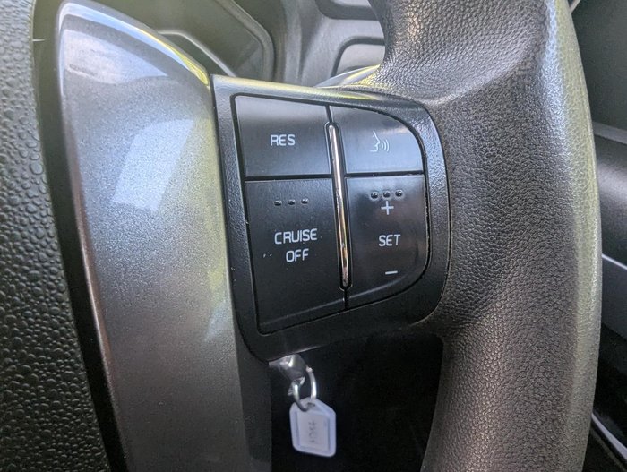 2020 Mahindra PIK-UP S10+ Black mHawk 4X4 Arctic White