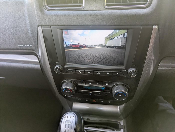 2020 Mahindra PIK-UP S10+ Black mHawk 4X4 Arctic White
