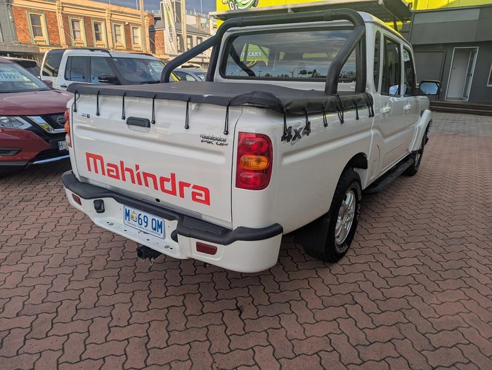 2020 Mahindra PIK-UP S10+ Black mHawk 4X4 Arctic White