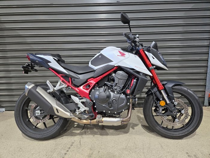 2023 Honda CB750 (HORNET) WHITE