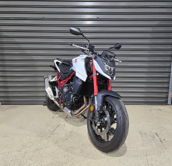 2023 Honda CB750 (HORNET) WHITE
