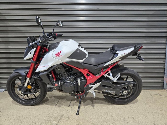 2023 Honda CB750 (HORNET) WHITE