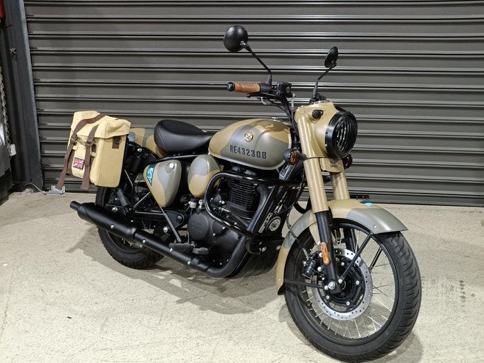 2025 Royal Enfield (see Also Enfiel CLASSIC 350 CHROME GREEN