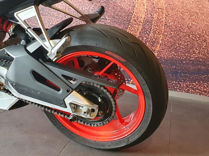 2022 Aprilia Tuono 660 LAMS Tuono Black