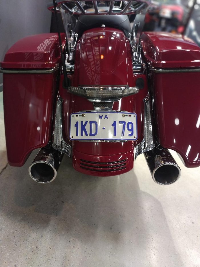 2021 Harley-Davidson Street Glide Special 114 (FLHXS) Touring Red