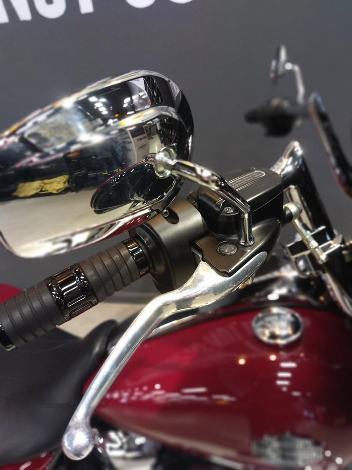 2021 Harley-Davidson Street Glide Special 114 (FLHXS) Touring Red