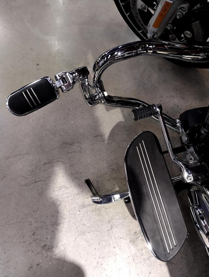 2021 Harley-Davidson Street Glide Special 114 (FLHXS) Touring Red