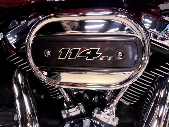 2021 Harley-Davidson Street Glide Special 114 (FLHXS) Touring Red