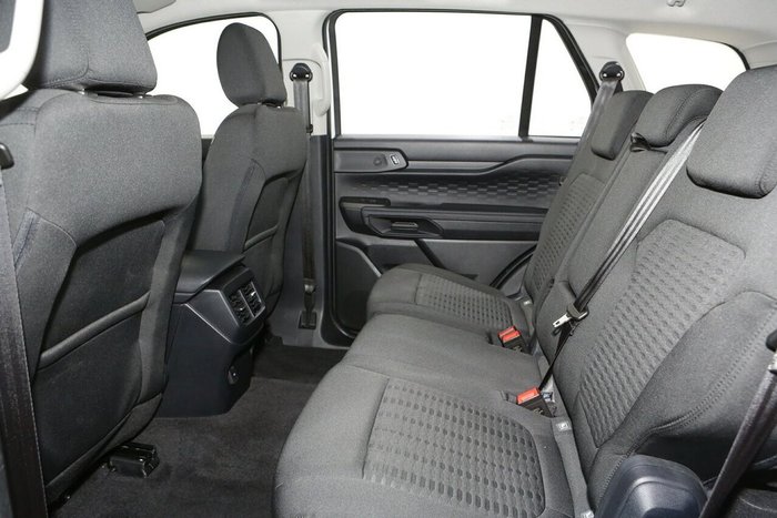 2024 Ford Everest Ambiente