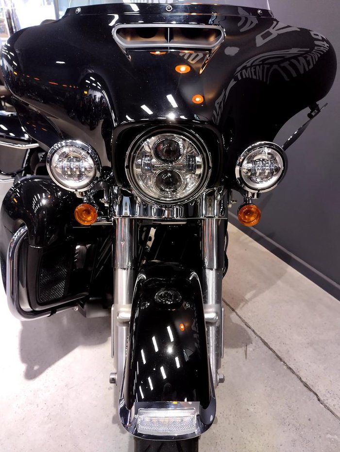 2019 Harley-Davidson Ultra Limited 114 (FLHTK) Touring Black