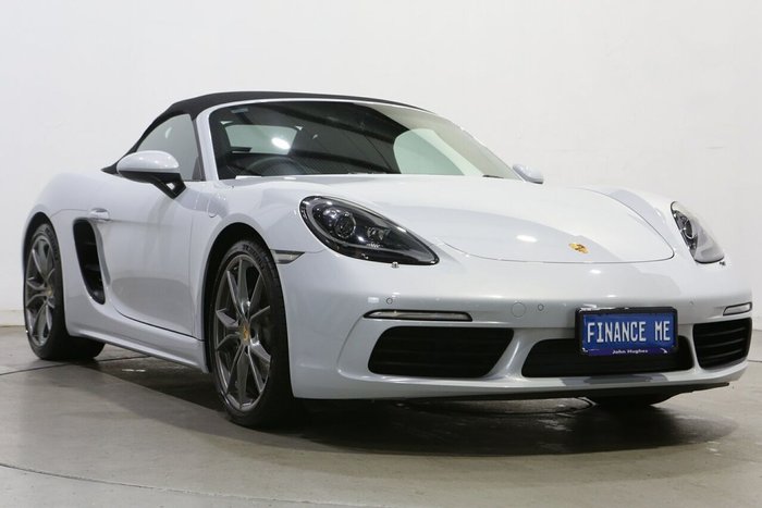 2023 Porsche 718 Boxster