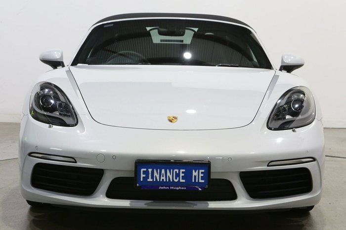 2023 Porsche 718 Boxster
