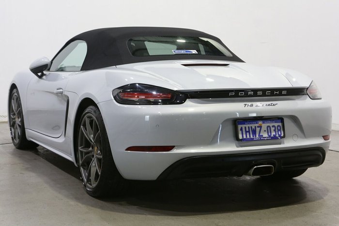 2023 Porsche 718 Boxster