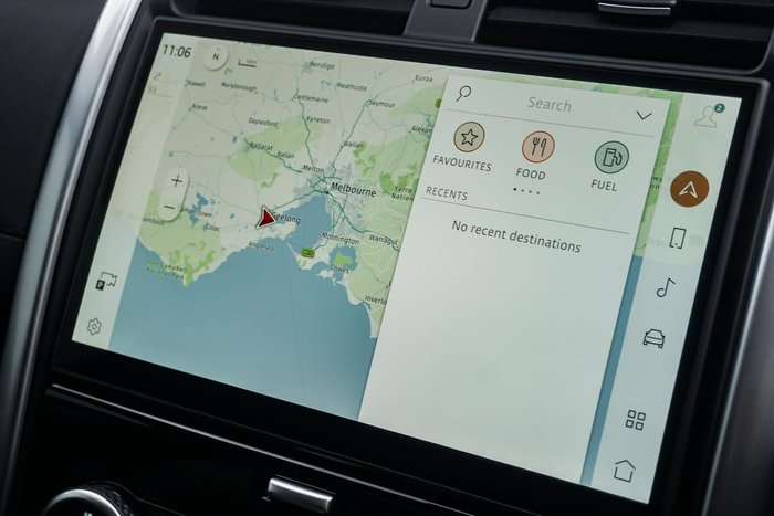 2025 Land Rover Discovery D350 S