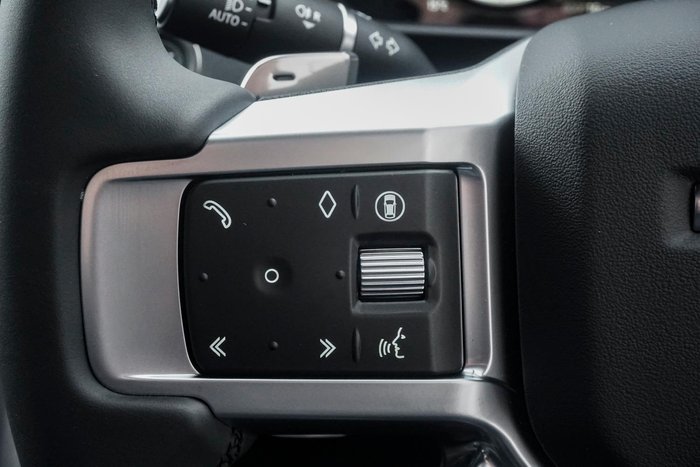 2025 Land Rover Discovery D350 S