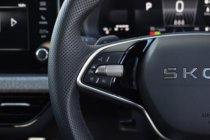 2025 SKODA Kamiq 85TSI Select NW MY25 Candy White