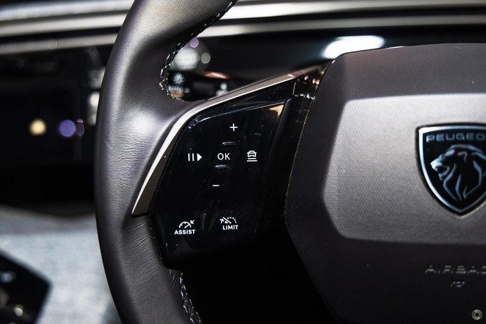 2025 Peugeot 3008 Allure Hybrid