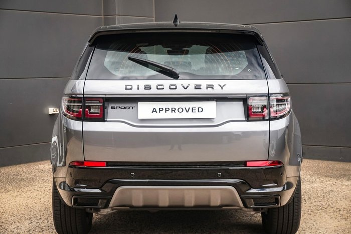 2024 Land Rover Discovery Sport P300e Dynamic SE