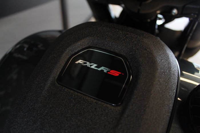 2025 Harley-davidson FXLRS LOW RIDER S (117)