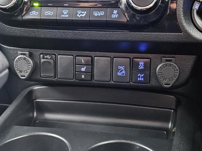 2020 Toyota Hilux SR5 GUN126R 4X4 Dual Range White