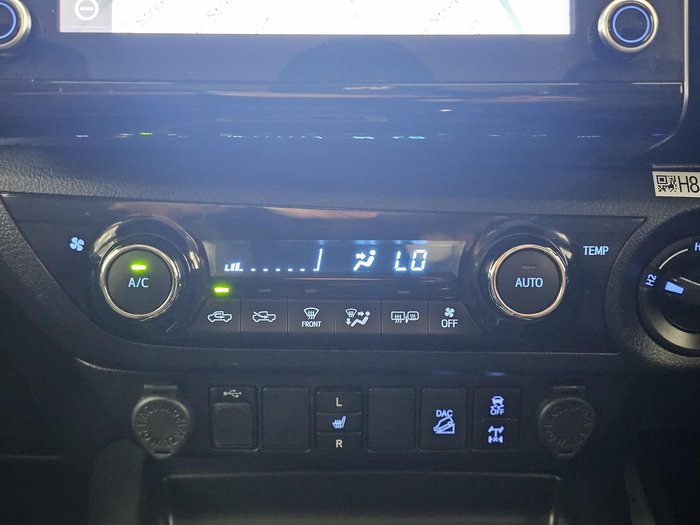 2020 Toyota Hilux SR5 GUN126R 4X4 Dual Range White