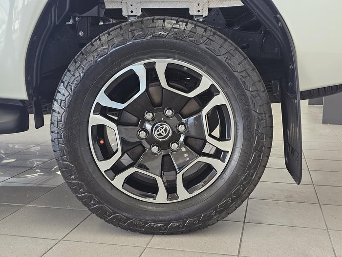 2020 Toyota Hilux SR5 GUN126R 4X4 Dual Range White