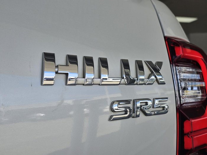 2020 Toyota Hilux SR5 GUN126R 4X4 Dual Range White