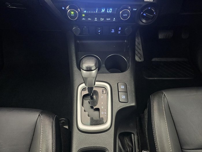 2020 Toyota Hilux SR5 GUN126R 4X4 Dual Range White