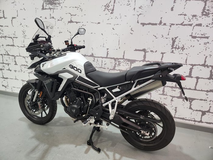 2024 Triumph Tiger 900 GT Tiger White