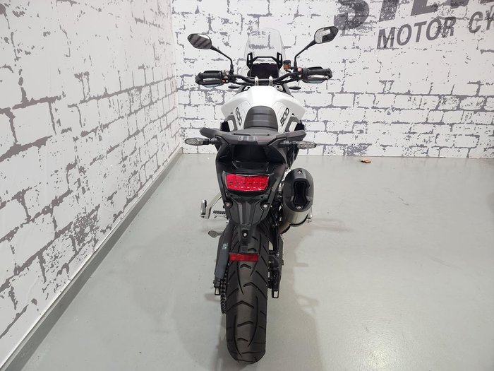 2024 Triumph Tiger 900 GT Tiger White