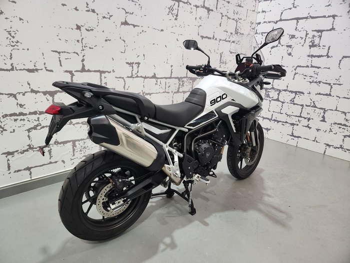 2024 Triumph Tiger 900 GT Tiger White