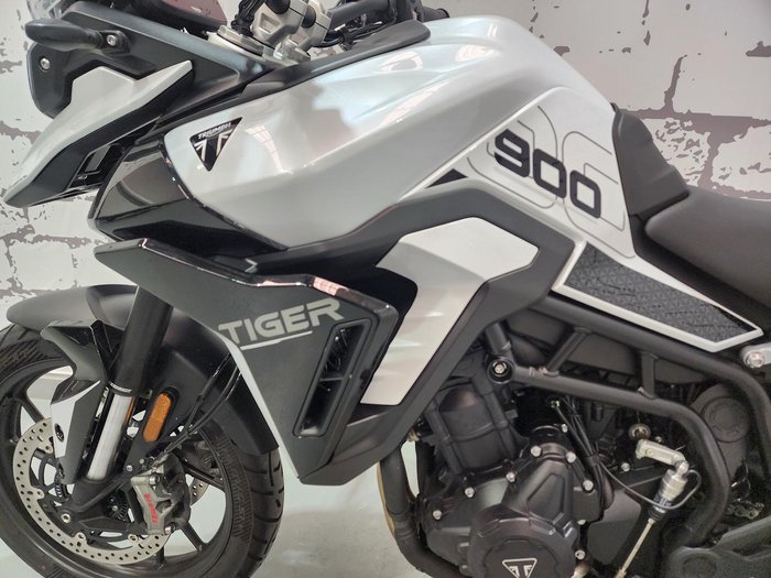 2024 Triumph Tiger 900 GT Tiger White