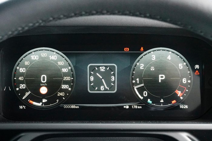 2024 Land Rover Defender 90 P400 X-Dynamic SE