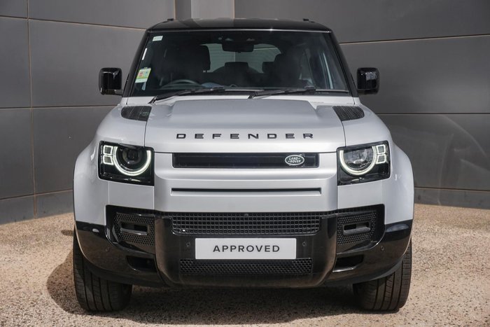 2024 Land Rover Defender 90 P400 X-Dynamic SE