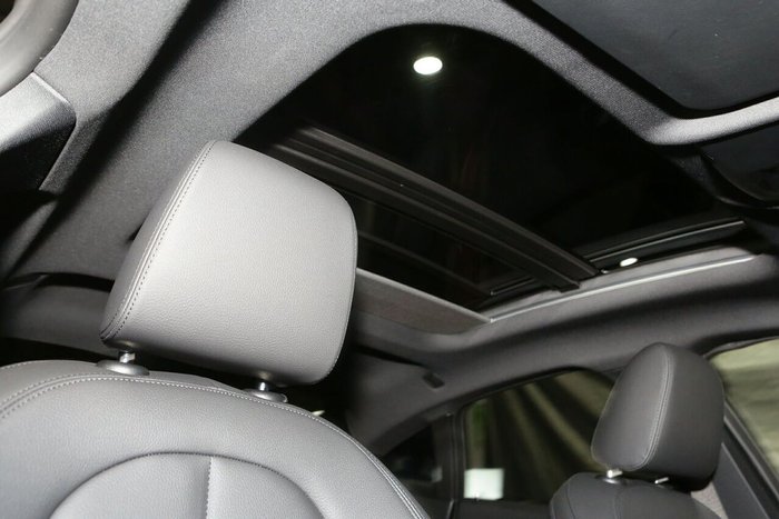 2024 BMW 2 Series 220i M Sport