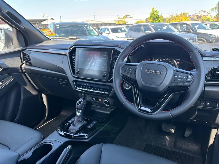 2025 Isuzu D-MAX X-TERRAIN MY24 4X4 Dual Range Magnetic Red