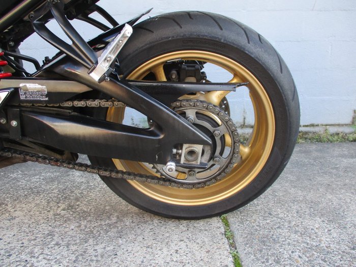 2011 YAMAHA FZ8N WHITE