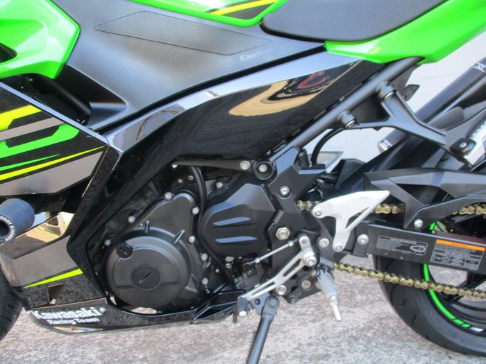 2018 Kawasaki NINJA 400 GREEN