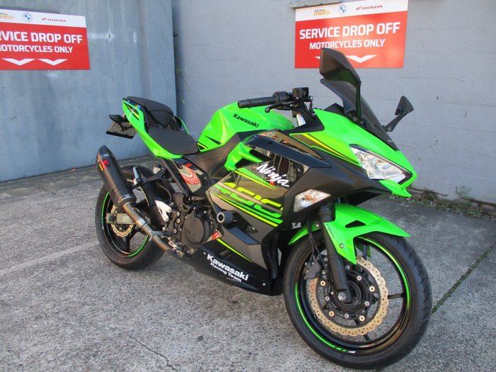 2018 Kawasaki NINJA 400 GREEN