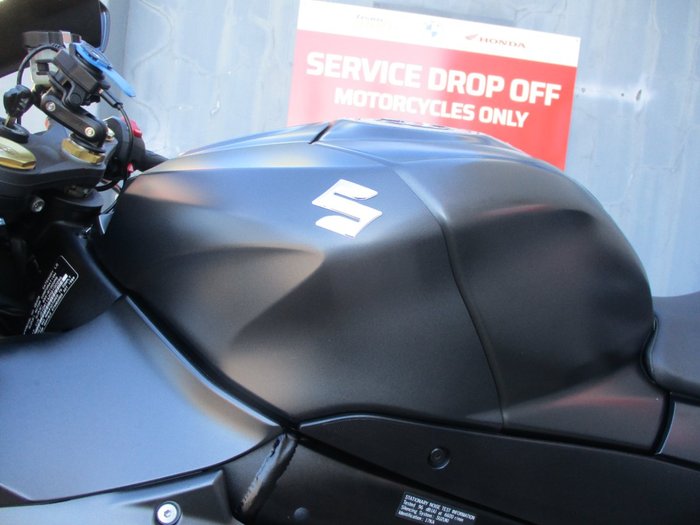 2017 Suzuki GSX-R1000 BLACK