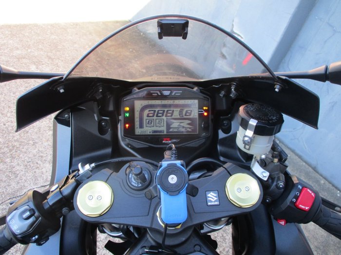 2017 Suzuki GSX-R1000 BLACK