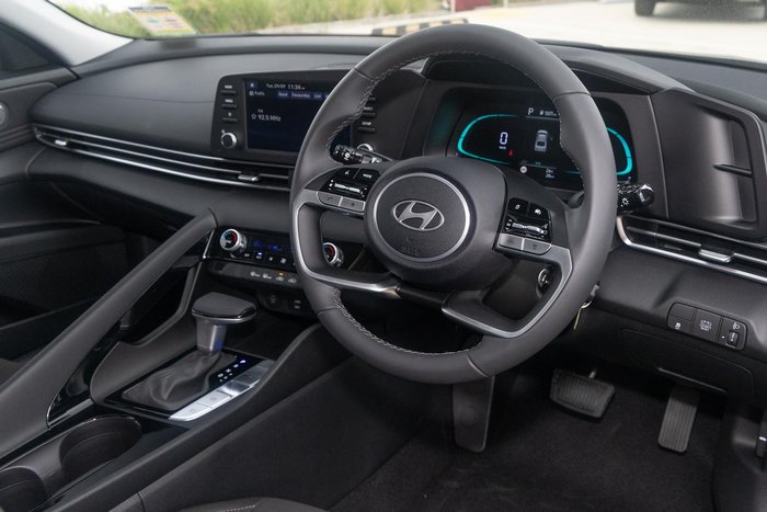 2025 Hyundai i30 Hybrid