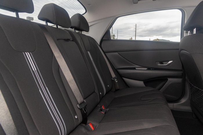 2025 Hyundai i30 Hybrid