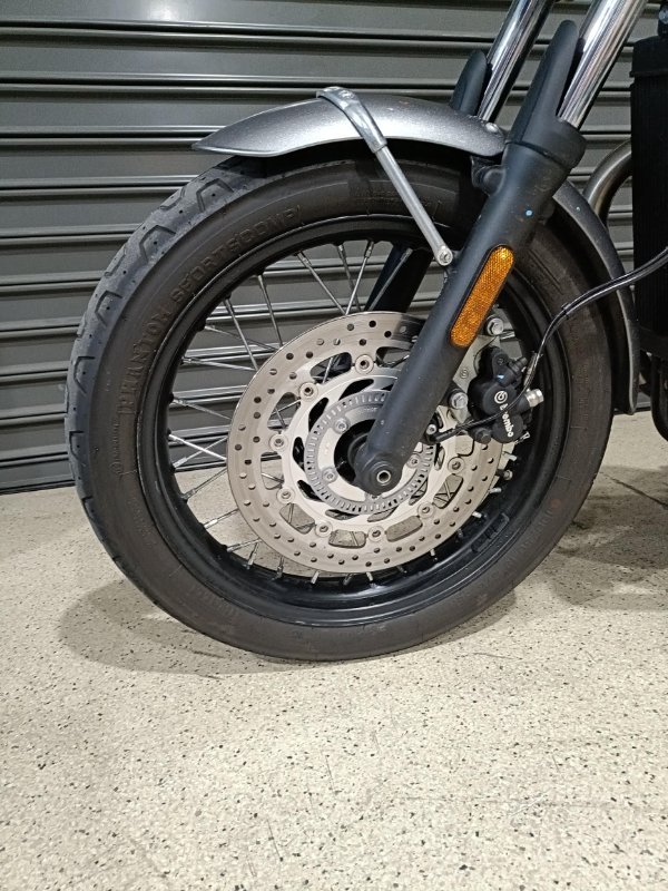2021 Triumph STREET TWIN GOLDLINE GREEN