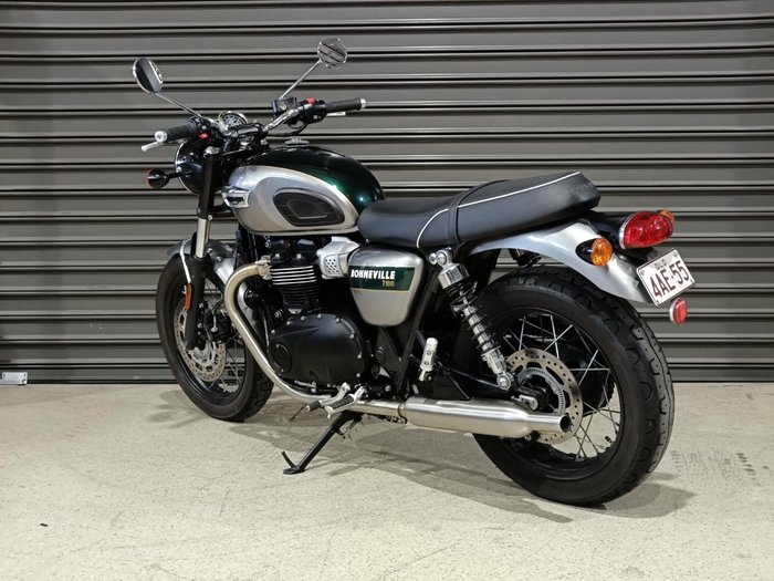 2021 Triumph STREET TWIN GOLDLINE GREEN