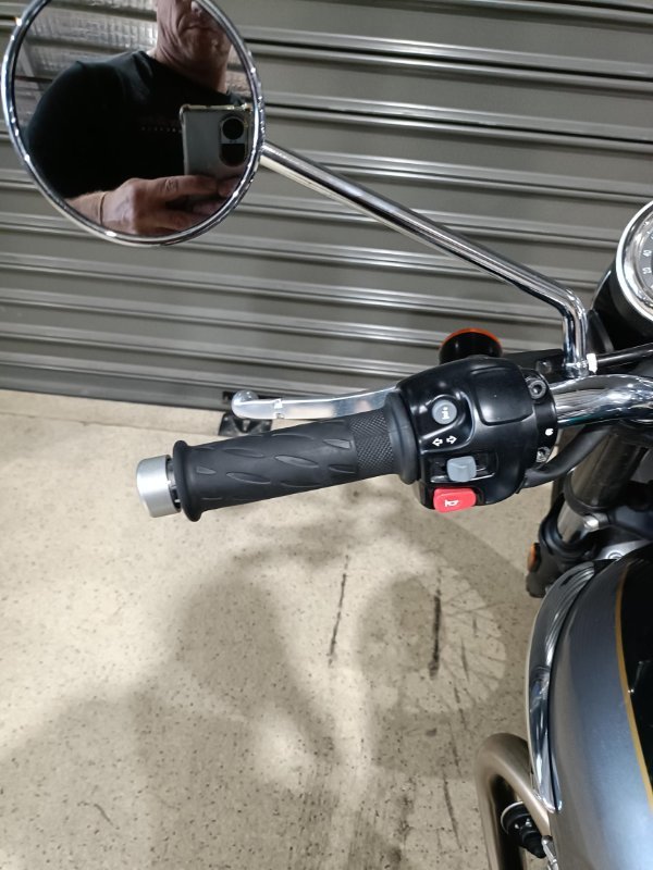 2021 Triumph STREET TWIN GOLDLINE GREEN
