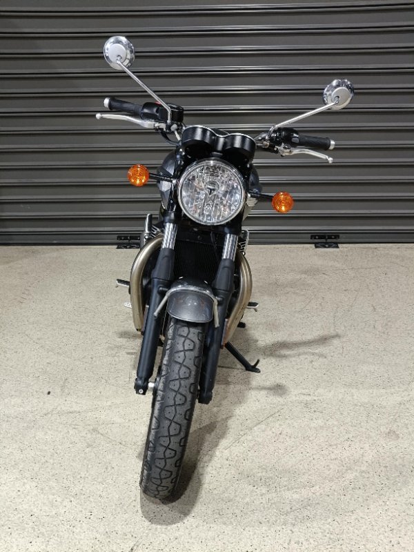 2021 Triumph STREET TWIN GOLDLINE GREEN