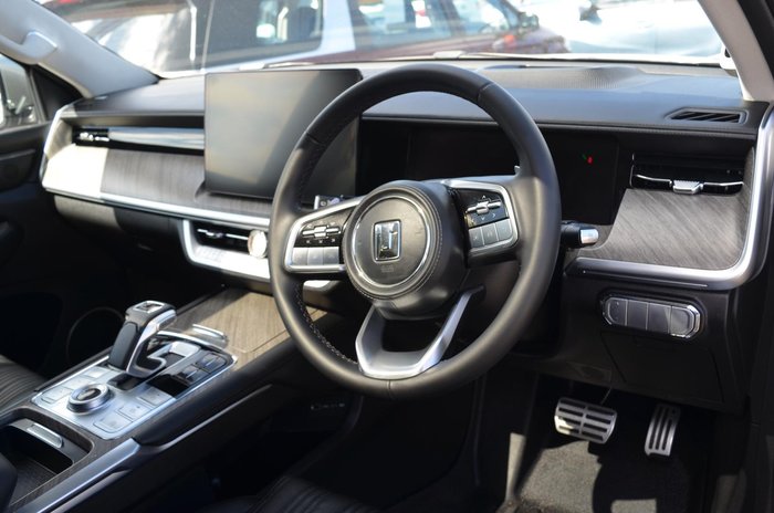 2024 GWM Tank 500 Lux Hybrid