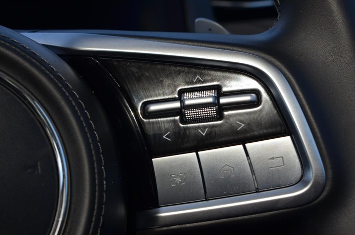 2024 GWM Tank 500 Lux Hybrid